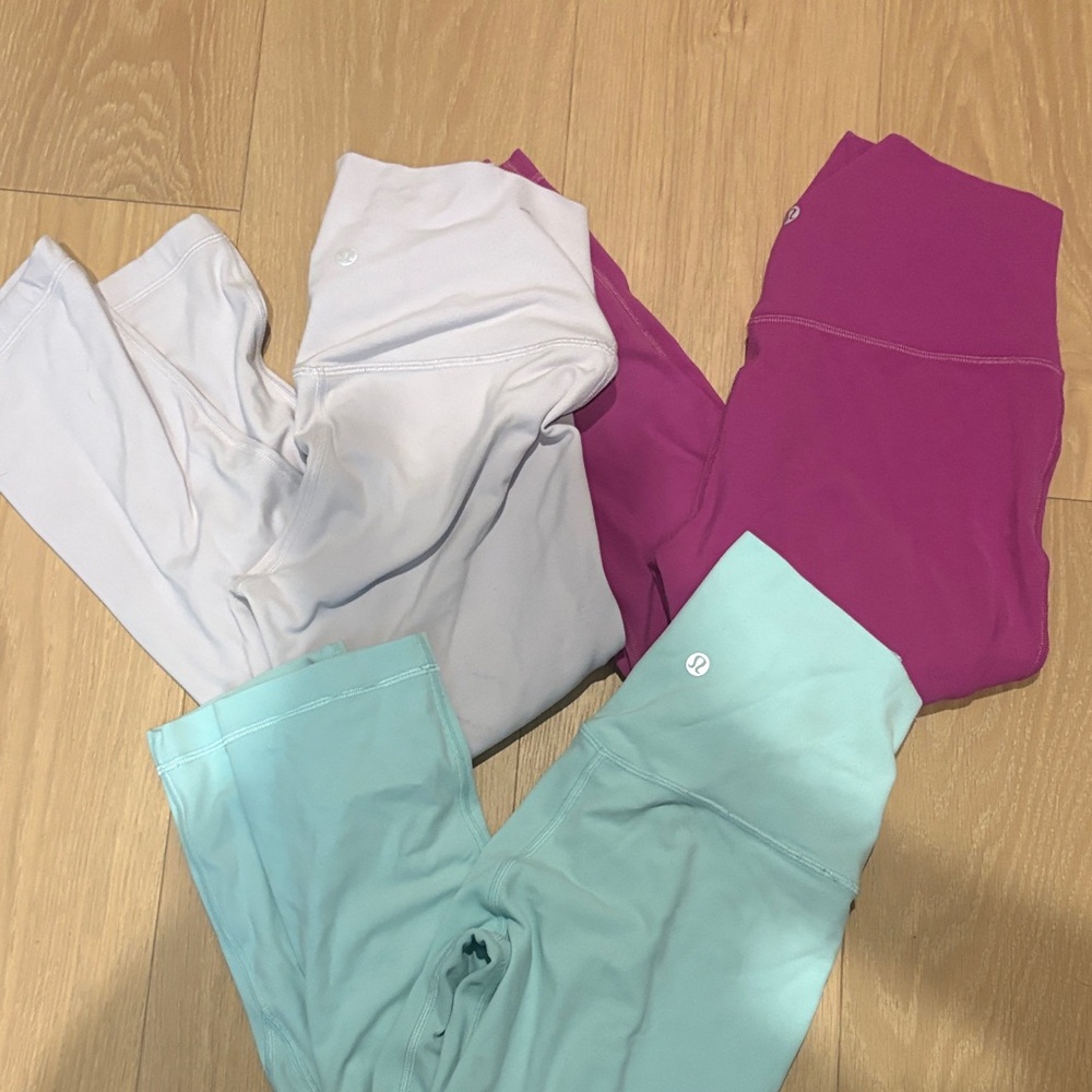 Bundle of 3 Lululemon align cropped leggings
